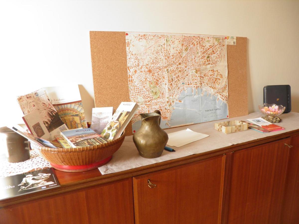 La Stanza Di Zoe Della Luna D'Irene Naples Extérieur photo